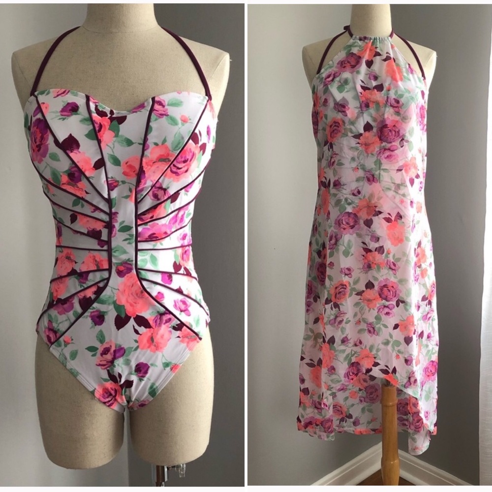 Betsey Johnson bathing suit w/ coverup